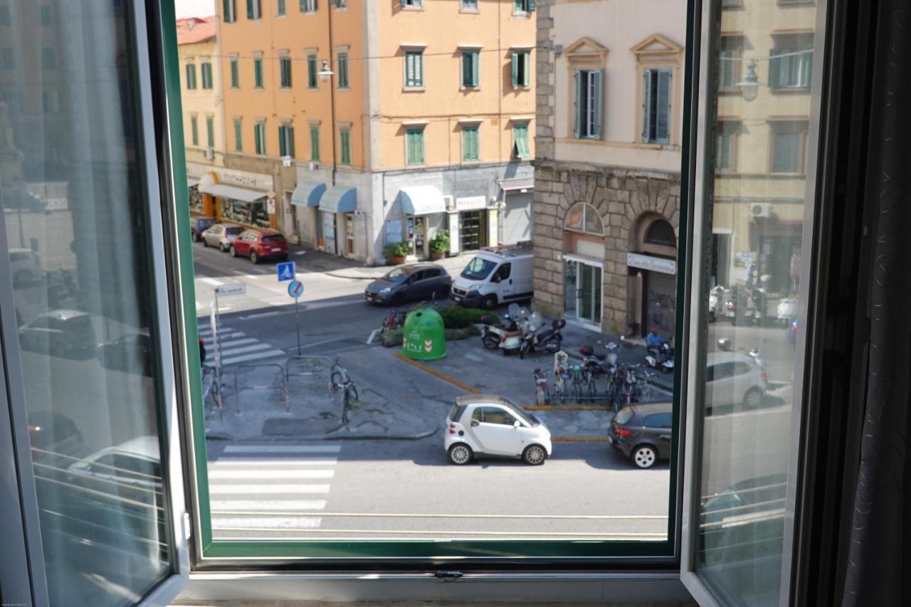Casa Mille Baci Con Parcheggio Apartamento Livorno Exterior foto